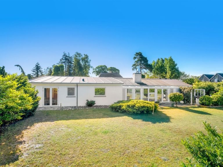 "Eulalia" - 50m from the sea | Boeken bij Flickmyhouse