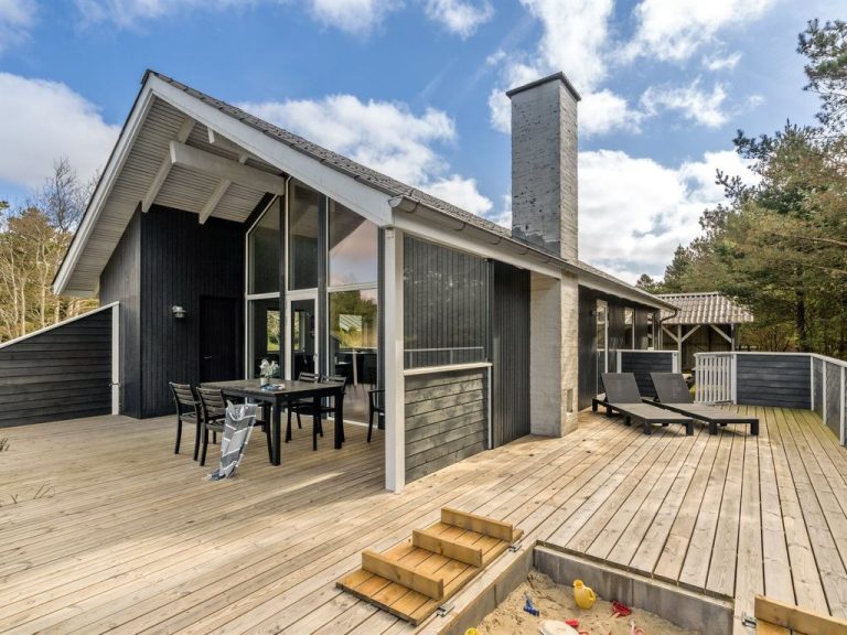 "Gundrath" - 1.4km from the sea | Boeken bij Flickmyhouse