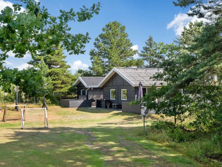 "Hildulf" - 2km from the sea | Boeken bij Flickmyhouse