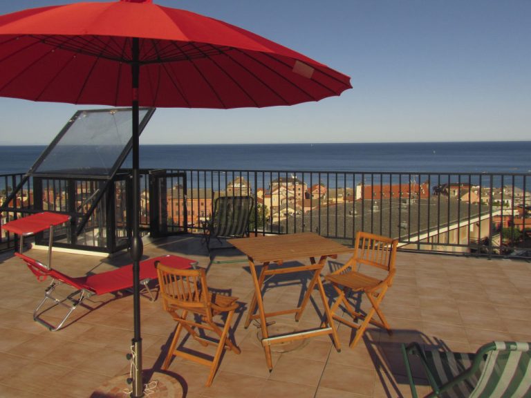 Garden an Seaview | Boeken bij Flickmyhouse