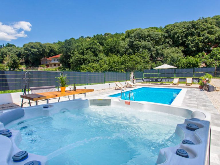 Dogan | Boeken bij Flickmyhouse