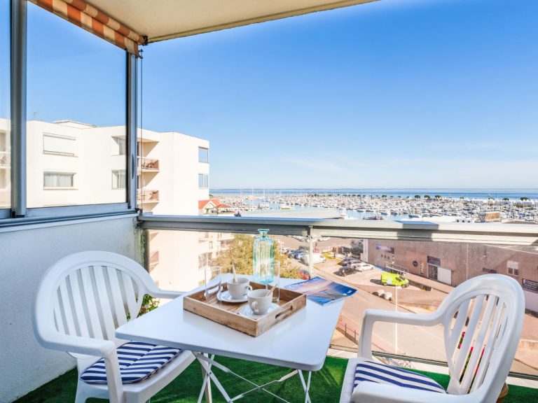 Port Arcachon | Boeken bij Flickmyhouse