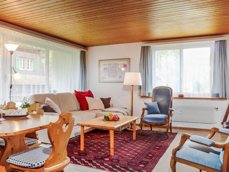 Zur Linde Apt.W | Boeken bij Flickmyhouse