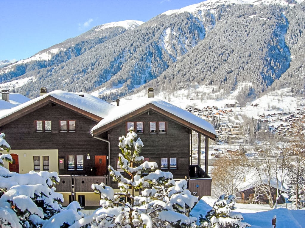 Aragon E112 | Boeken bij Flickmyhouse