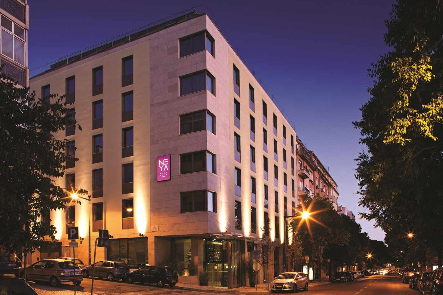 LiggingNEYA Lisboa Hotel ligt in de wijk Saldanha/Estefânia in Lissabon: een rustige