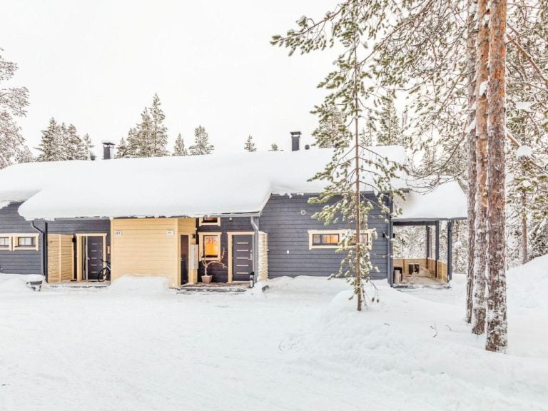 Halla | Boeken bij Flickmyhouse