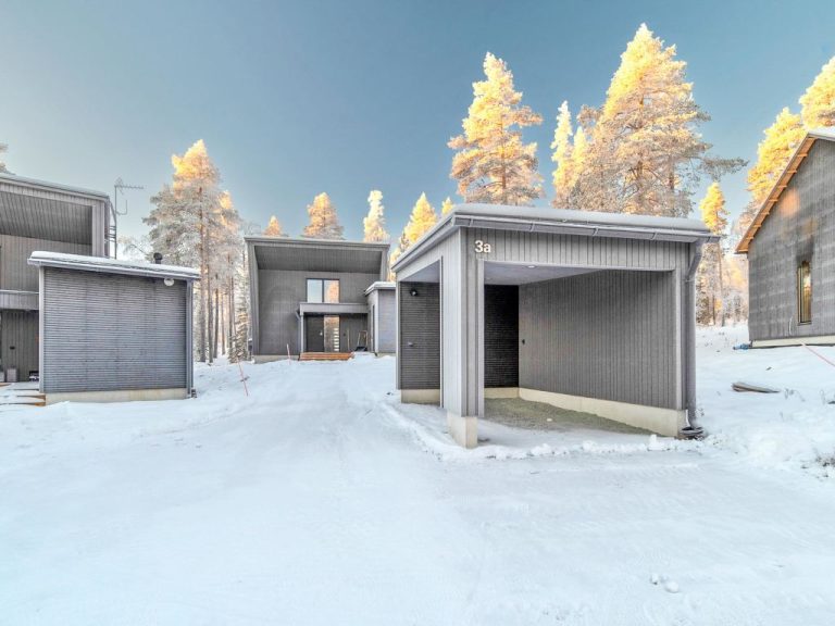 Villa suunnikas | Boeken bij Flickmyhouse