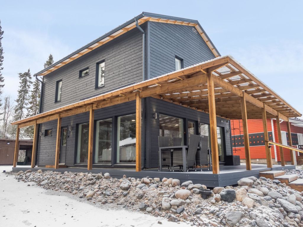 Villa ukkometso | Boeken bij Flickmyhouse