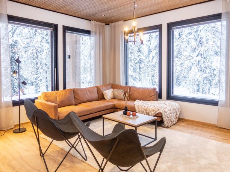 Vaaranhelmi | Boeken bij Flickmyhouse