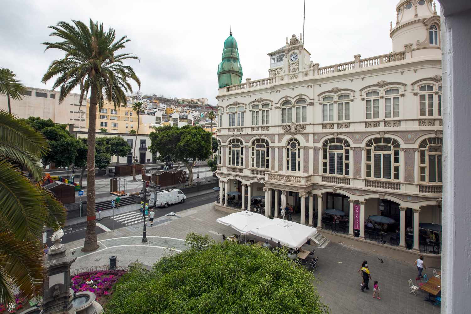 LiggingHotel Madrid ligt in het hart van Las Palmas de Gran Canaria
