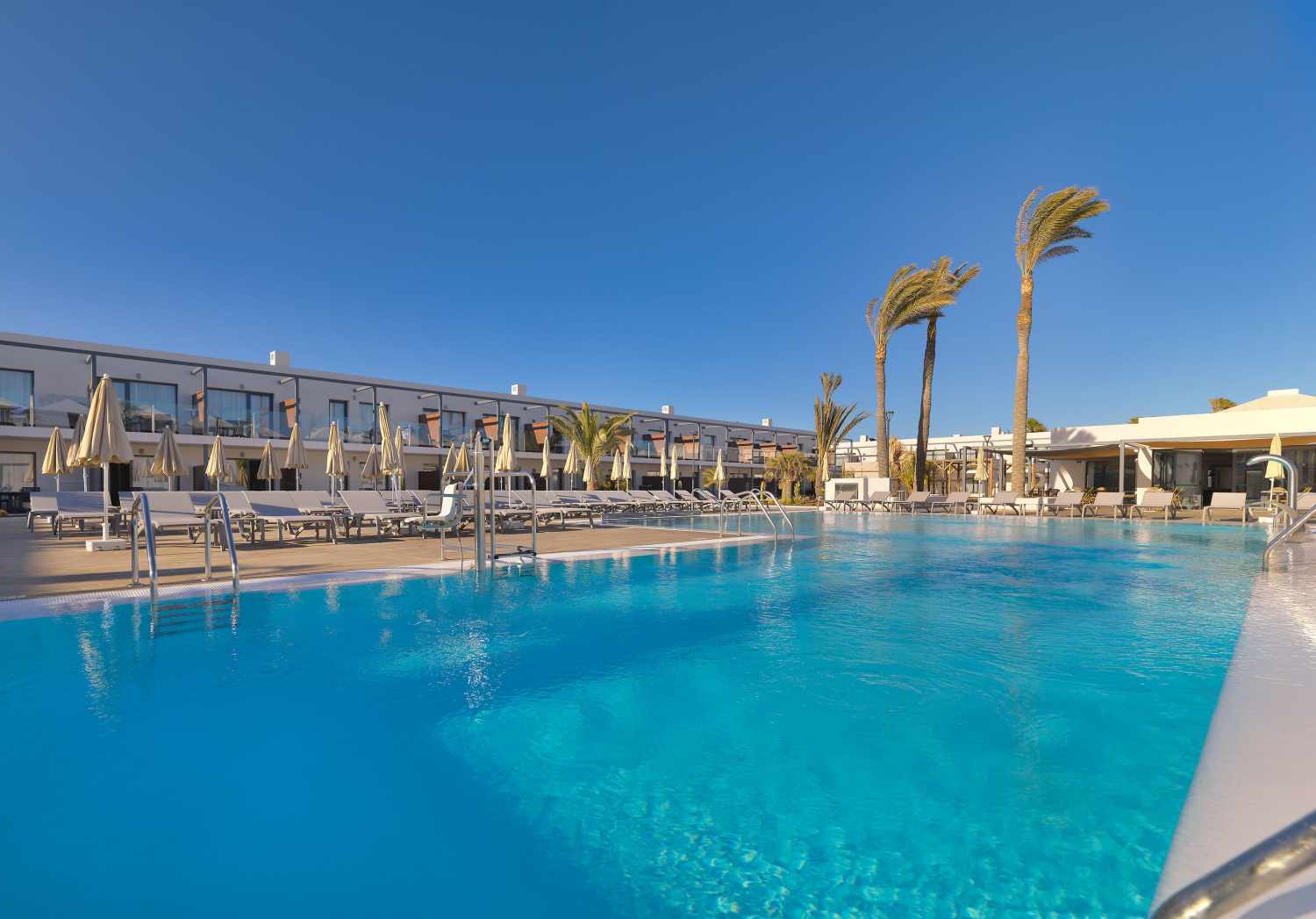 Adults Only 18+LiggingH10 Ocean Dreams ligt in het centrum van Corralejo