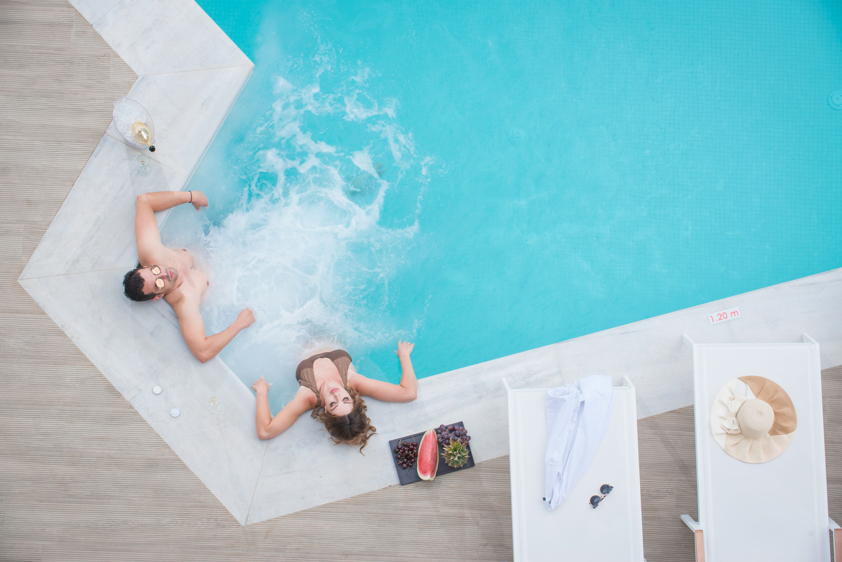 LiggingHet hotel bevindt zich direct aan het strand