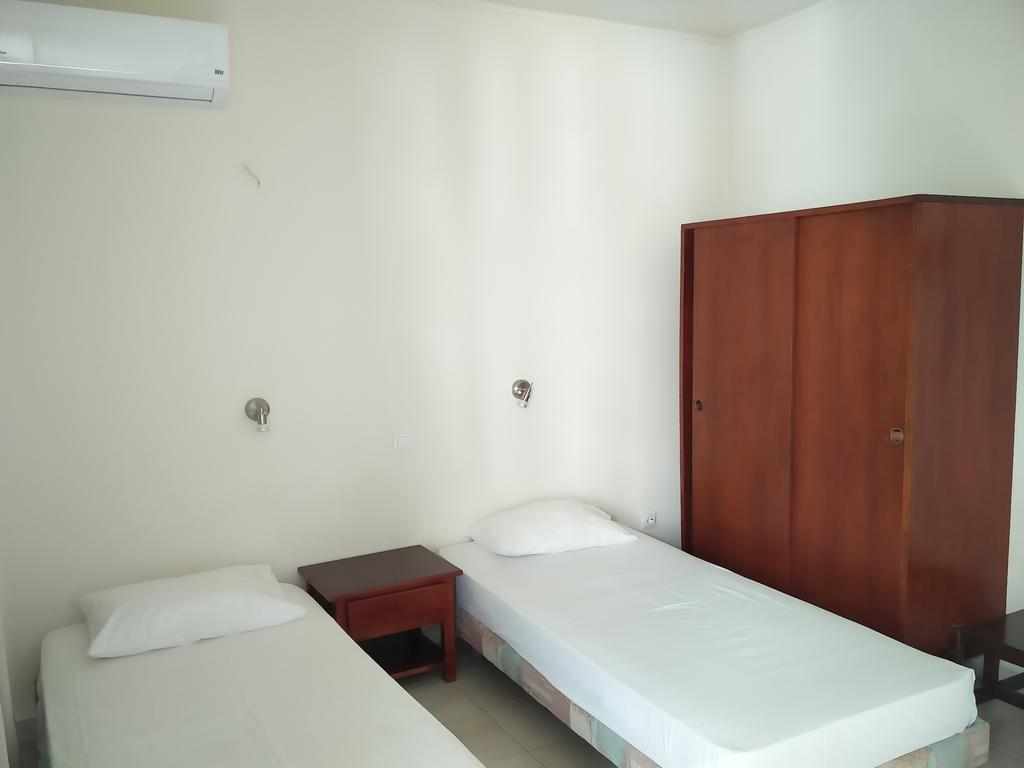 LiggingDit hotel ligt op ongeveer 500 m van het strand