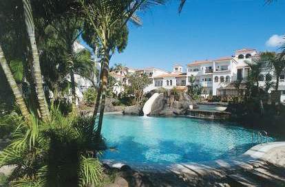 LiggingHet hotel Park Club Europe bevindt zich in het hart van Playa de las Américas