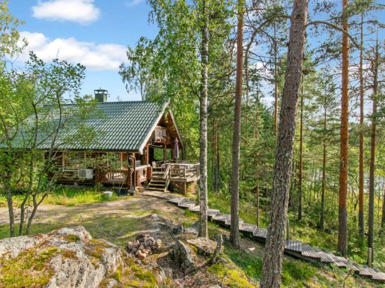 Karhupirtti | Boeken bij Flickmyhouse