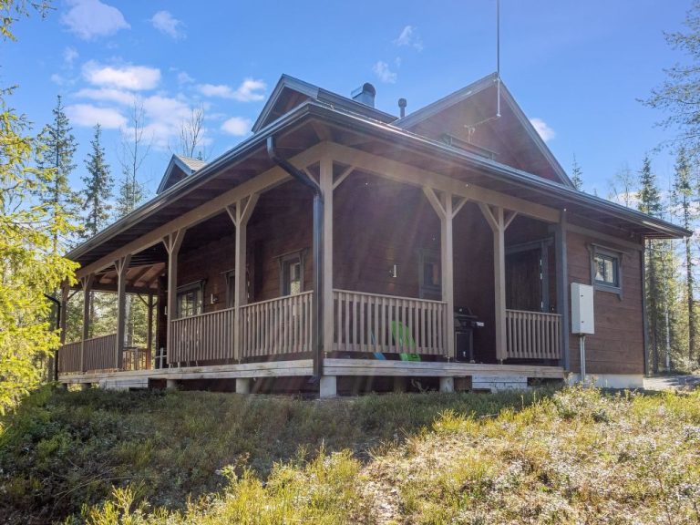 Kiehtäjän lahti | Boeken bij Flickmyhouse