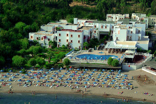 LiggingDit strandhotel verwelkomt de gasten in Turgutreis en biedt in het bijzonder voor ouders met kinderen alle voorwaarden voor een aangenaam verblijf. Hotelfaciliteiten24/24 staat de gasten Engelstalig personeel aan de receptie met raad en daad bij