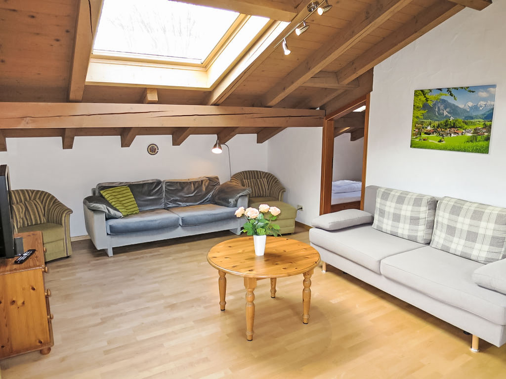 Wohnung 8 | Boeken bij Flickmyhouse