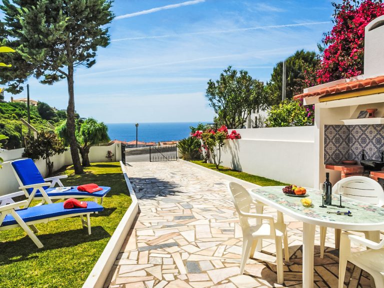 Studio Loureiro | Boeken bij Flickmyhouse