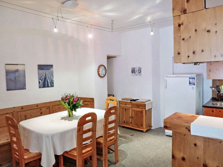 Chesa Cromer | Boeken bij Flickmyhouse