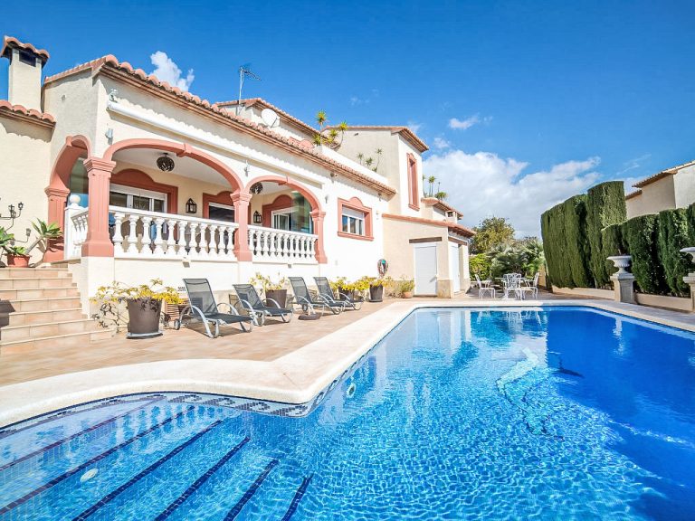 Villa Albert | Boeken bij Flickmyhouse