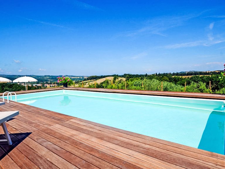 Podere La Torre | Boeken bij Flickmyhouse