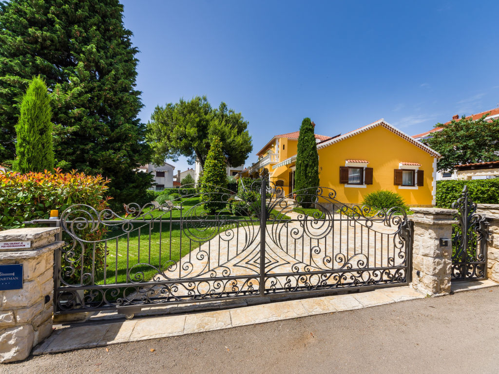 Stana | Boeken bij Flickmyhouse