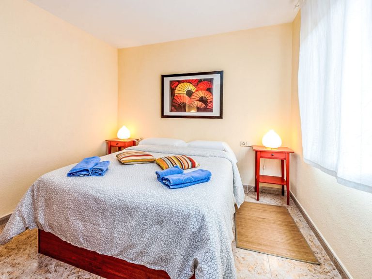 Camp Nou | Boeken bij Flickmyhouse