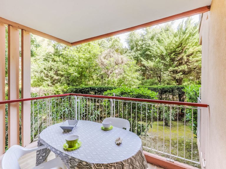 Les Amphores | Boeken bij Flickmyhouse