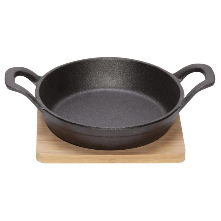 Gietijzeren Gratinschaal 16 cm + Bamboe Onderzetter Zwart | Kopen bij Flickmyhouse