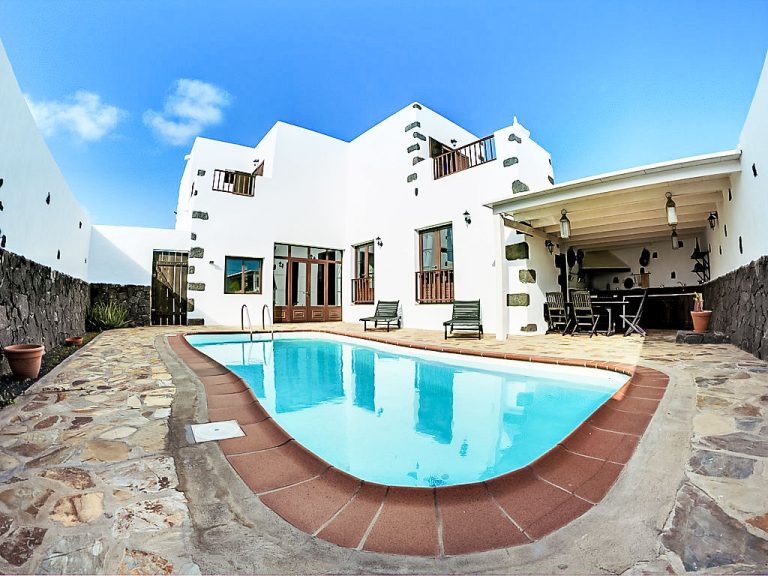 Villa Mareta | Boeken bij Flickmyhouse