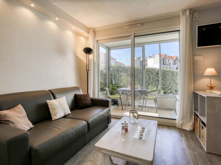 Port Arcachon | Boeken bij Flickmyhouse