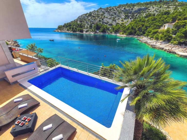 Villa Silvana | Boeken bij Flickmyhouse