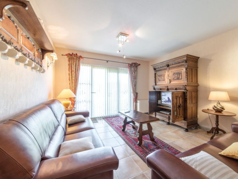 Goldsands II 101 with garage | Boeken bij Flickmyhouse