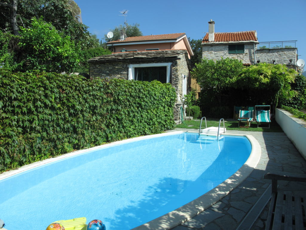 Laura | Boeken bij Flickmyhouse