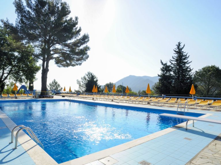 Mobilhome E | Boeken bij Flickmyhouse