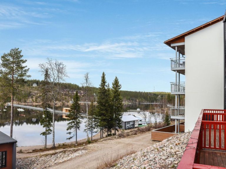 Skivillas 47 ukkohalla | Boeken bij Flickmyhouse