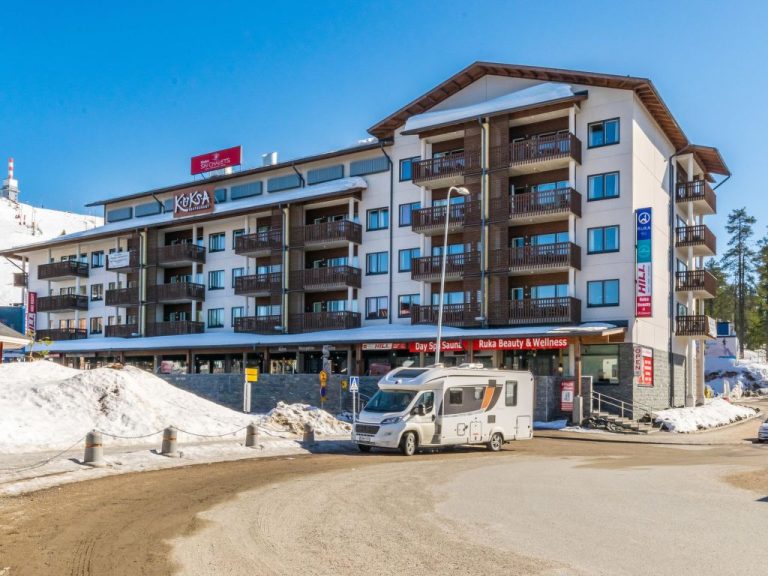 Ruka ski chalets 64