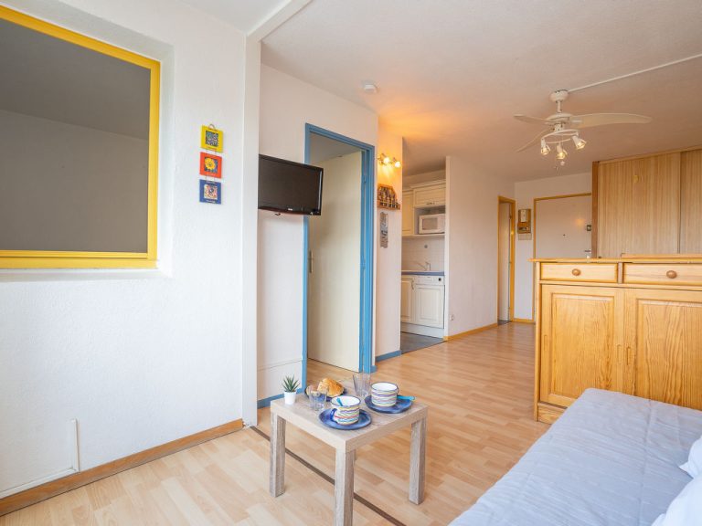 Terrasses de la Baronnie | Boeken bij Flickmyhouse