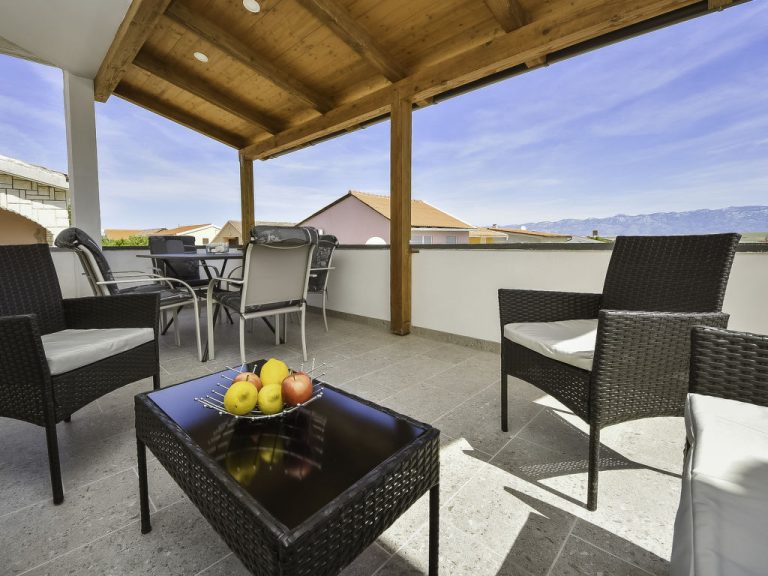 Matanovi Dvori | Boeken bij Flickmyhouse