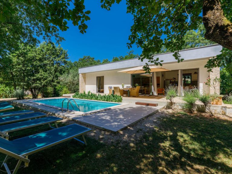 Villa Frleti | Boeken bij Flickmyhouse