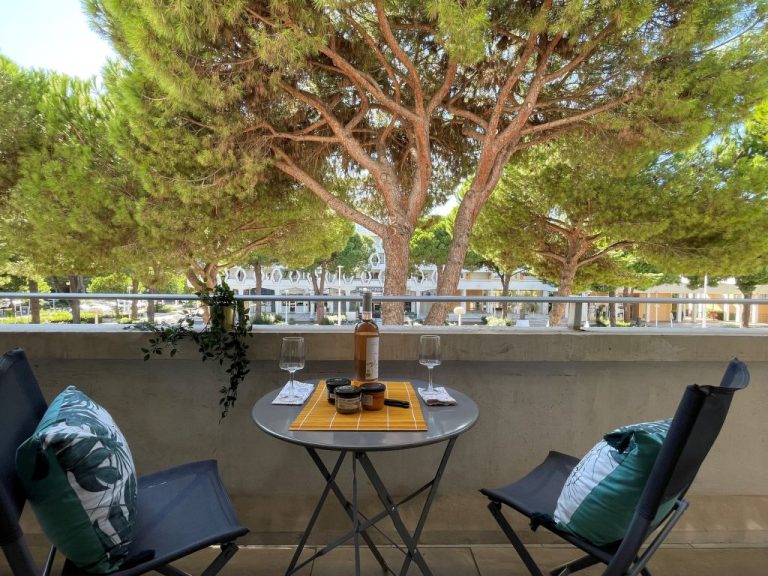 Antinéa | Boeken bij Flickmyhouse