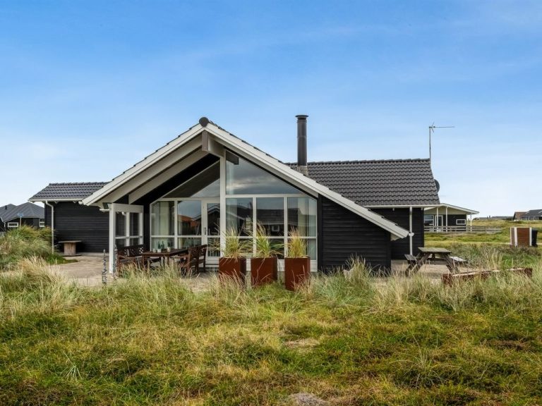"Sochyeta" - 150m from the sea | Boeken bij Flickmyhouse