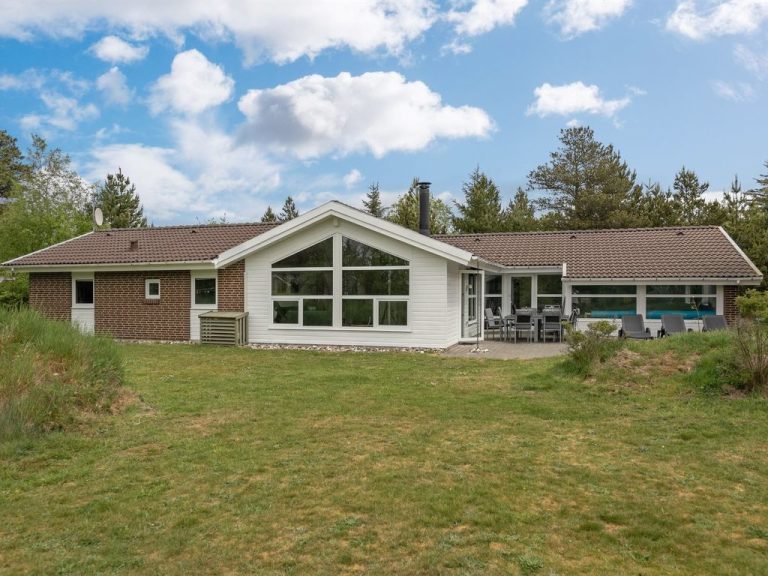 "Rudy" - 900m to the inlet | Boeken bij Flickmyhouse