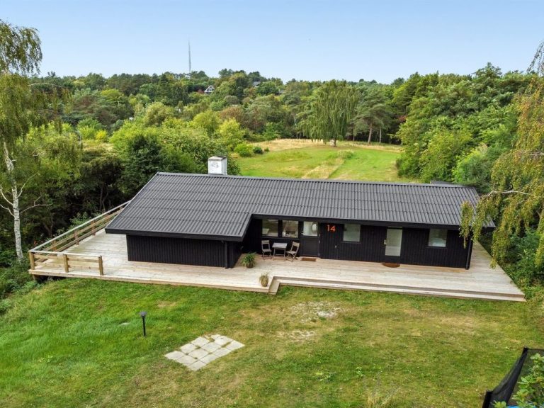 "Trajanka" - 2km from the sea | Boeken bij Flickmyhouse