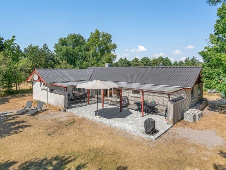 "Sitta" - 400m from the sea | Boeken bij Flickmyhouse