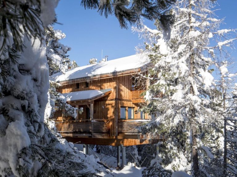 #4 mit IR-Sauna & Sprudelwanne innen | Boeken bij Flickmyhouse