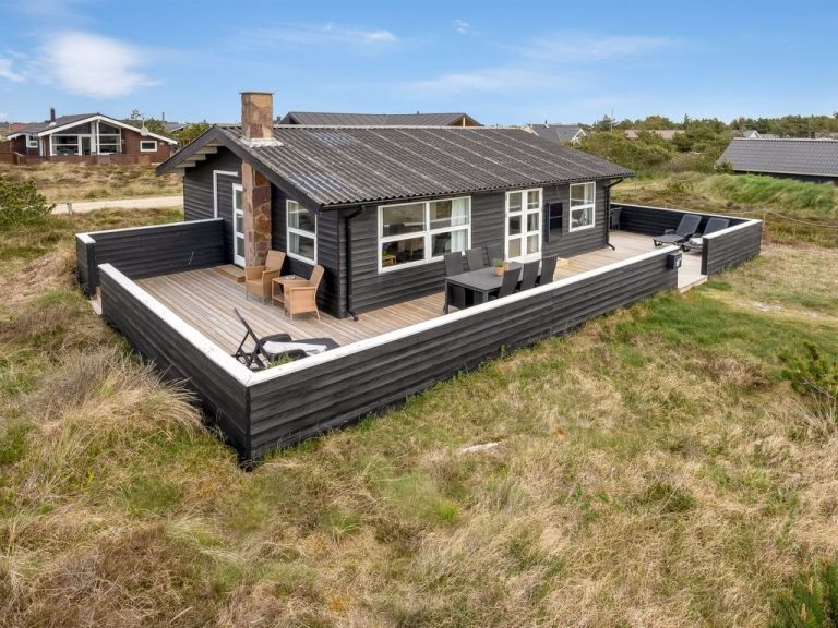 "Arbnora" - 400m from the sea | Boeken bij Flickmyhouse