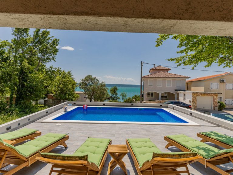 Maja | Boeken bij Flickmyhouse