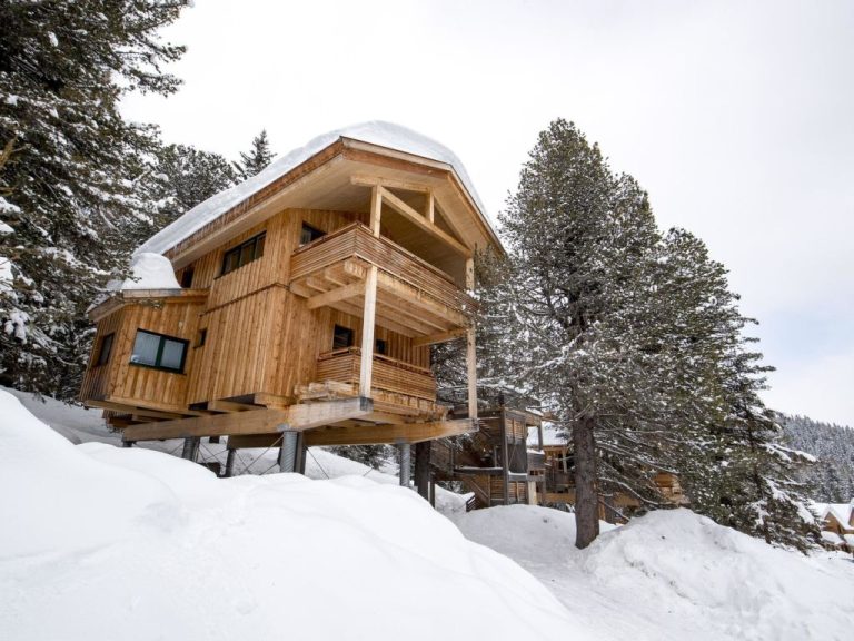 #27 mit IR-Sauna und Sprudelbad Innen | Boeken bij Flickmyhouse